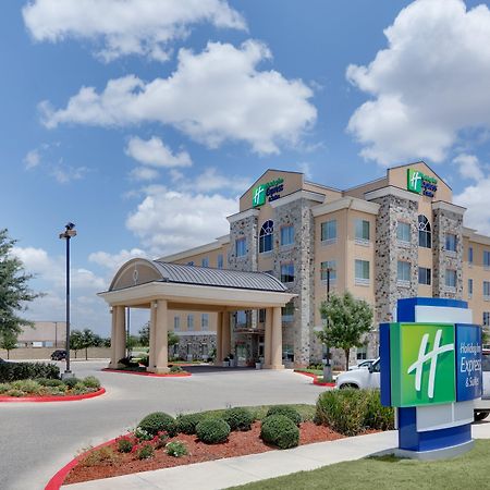 Holiday Inn Express & Suites San Antonio Brooks City Base By Ihg Exterior foto