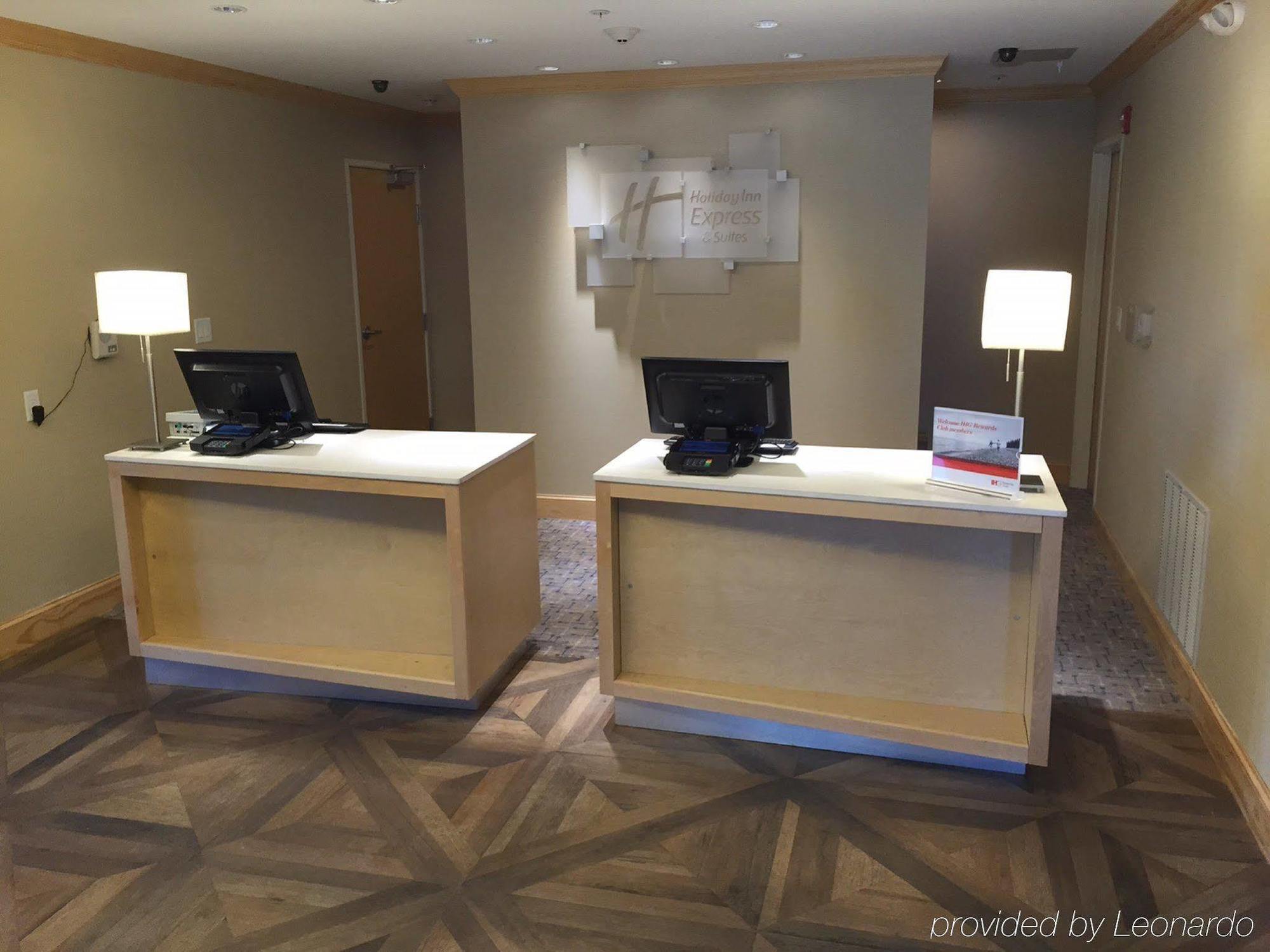 Holiday Inn Express & Suites San Antonio Brooks City Base By Ihg Exterior foto