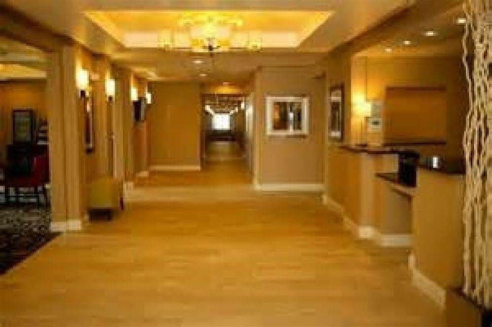 Holiday Inn Express & Suites San Antonio Brooks City Base By Ihg Exterior foto